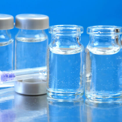 实验室多瓶covid-19冠状病毒疫苗生产药物疫苗瓶注射调查