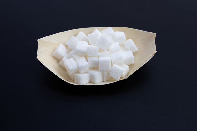 葡萄糖黑面包上的方糖surface.复制空间糖尿病顶部蛋白质