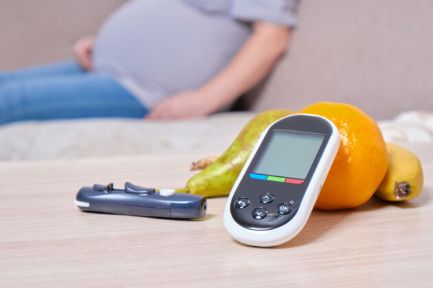 设备孕妇血糖仪 妊娠糖尿病概念病人怀孕医学