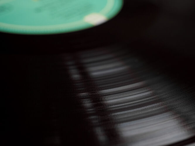古代黑胶唱片背景选择性聚焦科技摇滚老