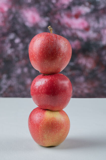 食物多汁的白苹果展示水果清淡