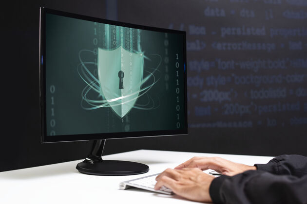 程序员黑客破解二进制代码数据安全互联网安全锁数据安全