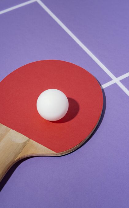 静物乒乓球拍上的高角度球简单爱好桨