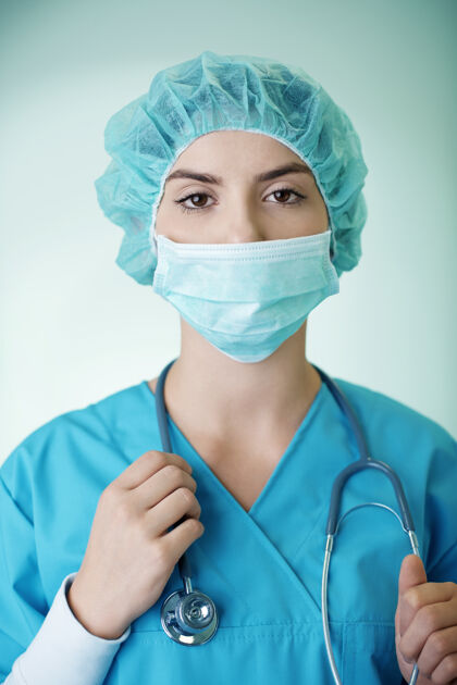医疗职业年轻女外科医生的画像科学家医学零件