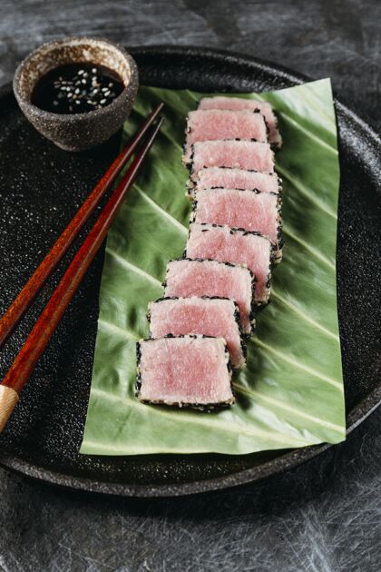 菜肴高角度的日本菜午餐安排健康