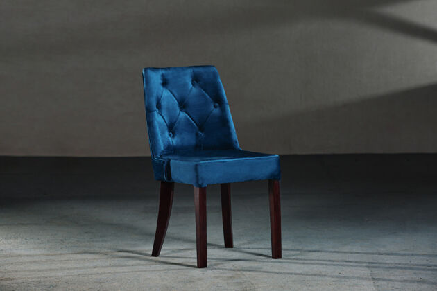 风格工作室里的蓝色餐椅 灰色的墙壁室内优雅生活