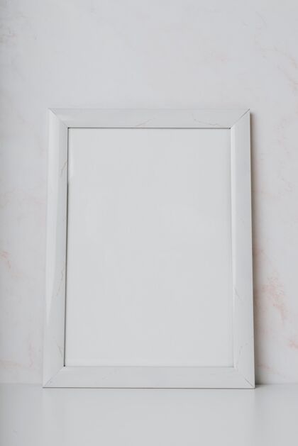 装饰前视图的空白框架的概念弗兰空白装饰