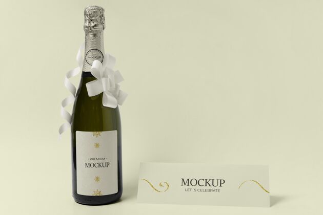 庆祝香槟瓶模型与白色丝带和蝴蝶结年夏娃产品